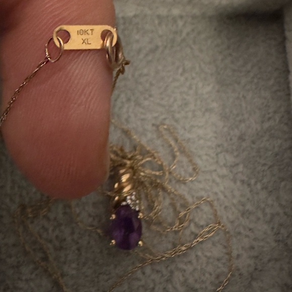 10K XL Dainty Gold Chain & P10K Amethyst and Diamond Pendant - Picture 3 of 5